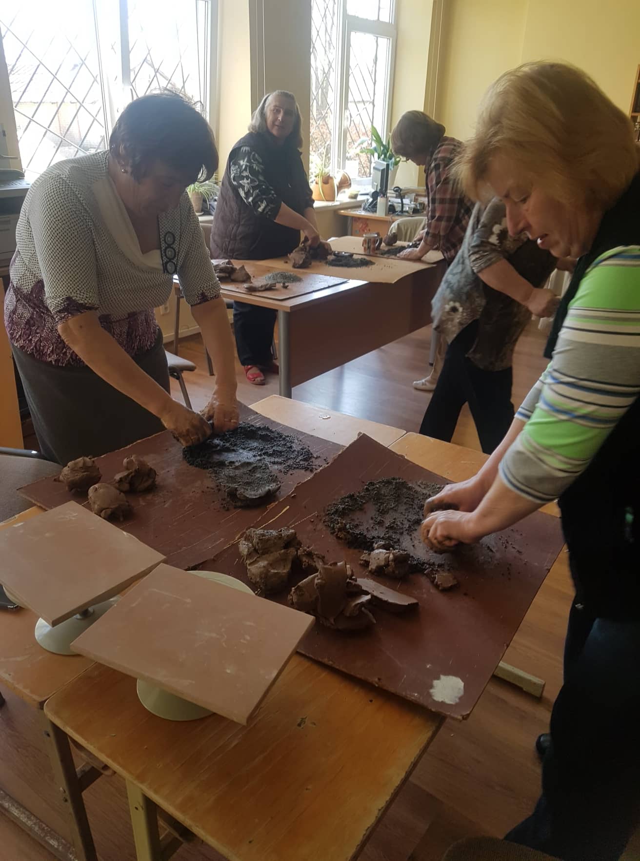 59809537 440204783420772 873478863470985216 n